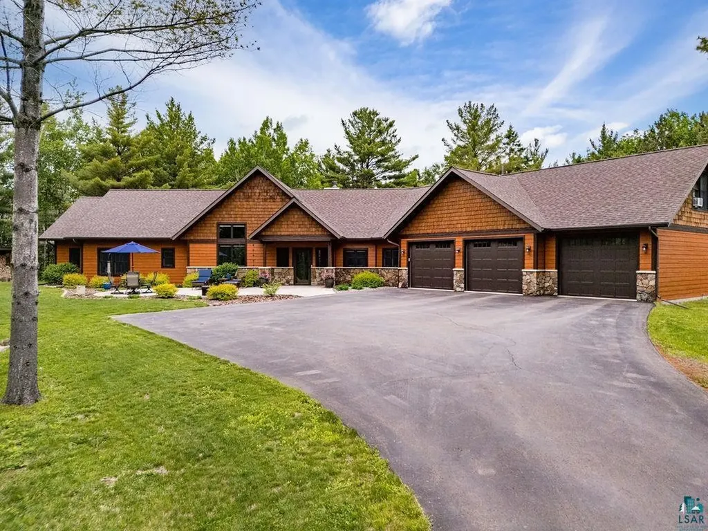 1801 20th Avenue Two Harbors MN 55616
