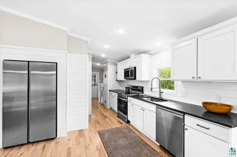 4407 Ugstad Road Hermantown MN 55811