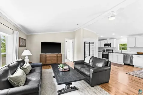 4407 Ugstad Road Hermantown MN 55811