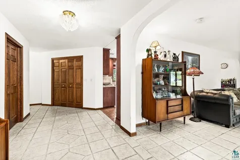 3007 E 7th Street Superior WI 54880