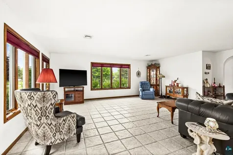 3007 E 7th Street Superior WI 54880