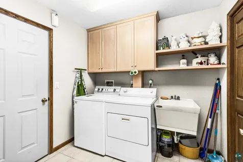 3007 E 7th Street Superior WI 54880