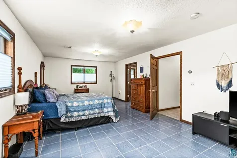 3007 E 7th Street Superior WI 54880