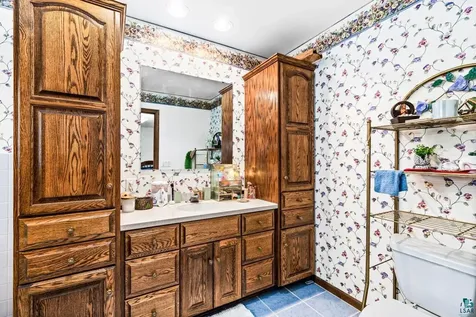 3007 E 7th Street Superior WI 54880