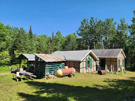 117 Tower Road Hovland MN 55606