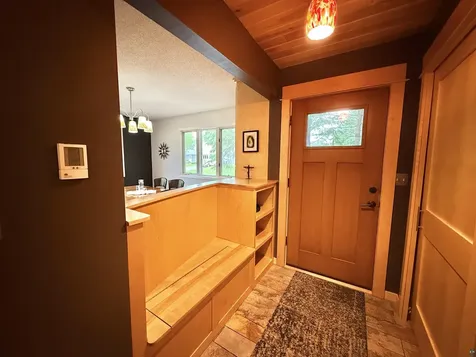 1811 Columbus Avenue Duluth MN 55803