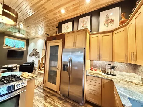 1811 Columbus Avenue Duluth MN 55803