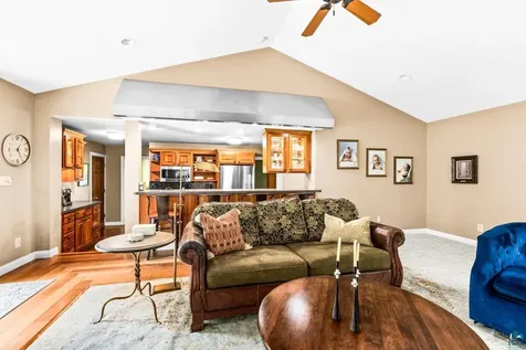1904 Hartley Road Duluth MN 55803