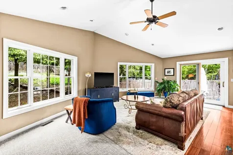 1904 Hartley Road Duluth MN 55803