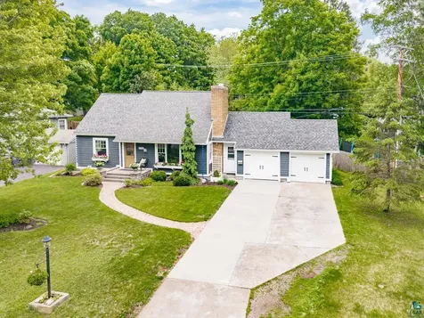 1904 Hartley Road Duluth MN 55803