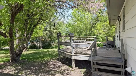 211 2nd Street SE Cook MN 55732