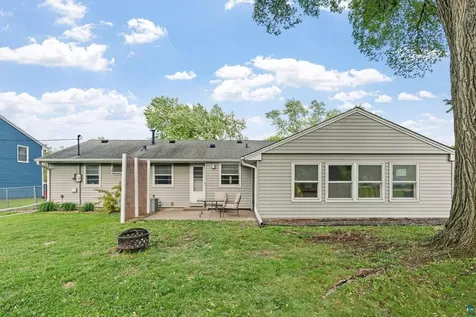 8528 S Columbus Avenue Bloomington MN 55420-2460