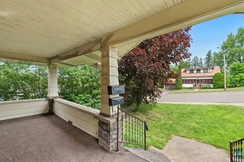 206 Carlton Avenue Cloquet MN 55720