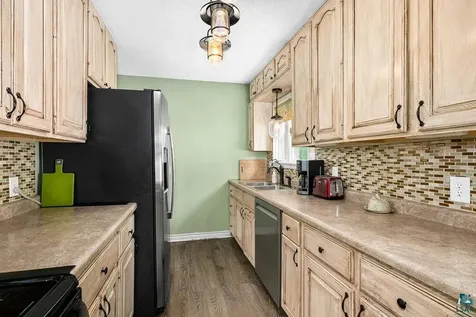 4735 Portland Road Hermantown MN 55811