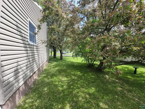 33 Evans Creek Silver Bay MN 55614