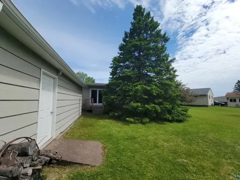 33 Evans Creek Silver Bay MN 55614