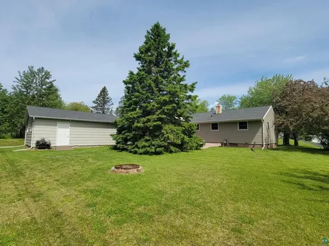 33 Evans Creek Silver Bay MN 55614