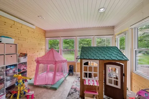 202 Prentice Heights Road Ashland WI 54806