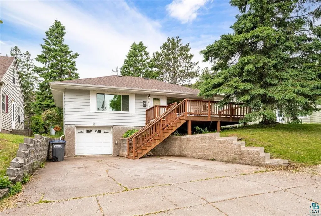 25 St. Paul Avenue Duluth MN 55803