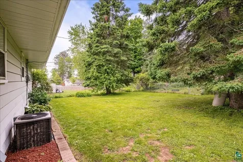 25 St. Paul Avenue Duluth MN 55803