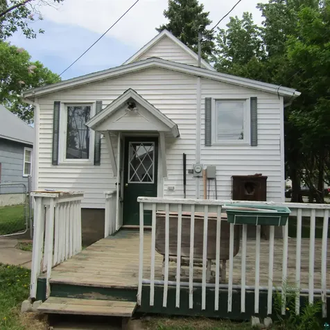 228 E White Street Ely MN 55731