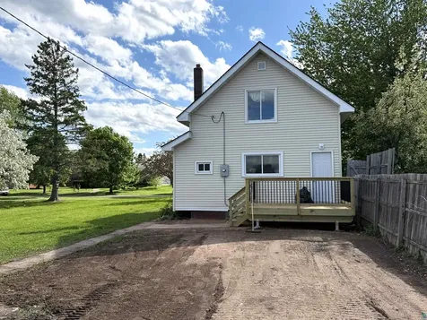 2715 E 3rd Street Superior WI 54880