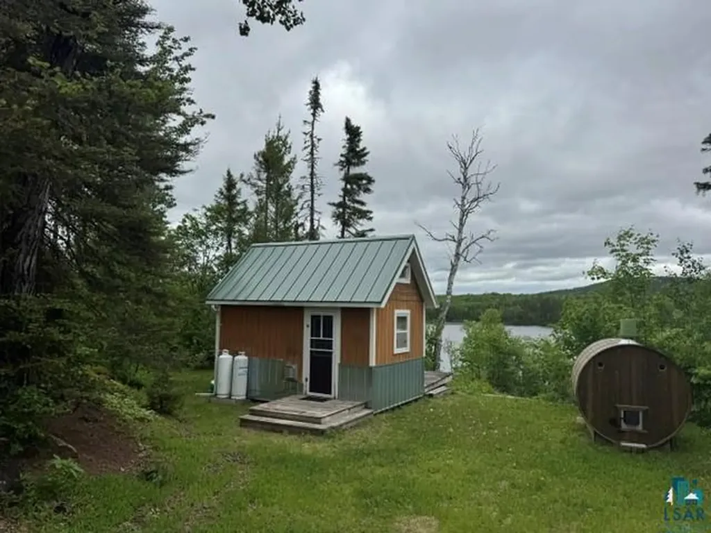 113 Winter Wren Road Grand Marais MN 55604