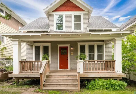 626 N 10th Avenue E Duluth MN 55805