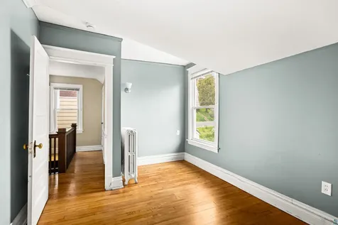 626 N 10th Avenue E Duluth MN 55805