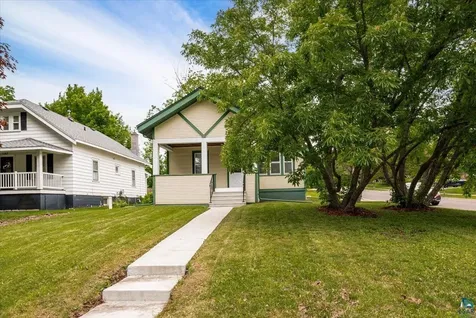131 E Winona Street Duluth MN 55803