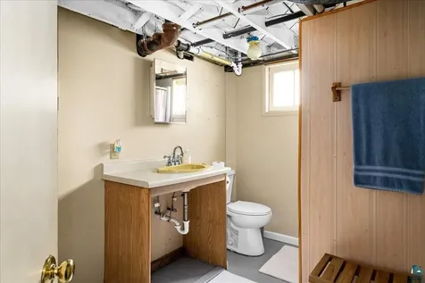 131 E Winona Street Duluth MN 55803