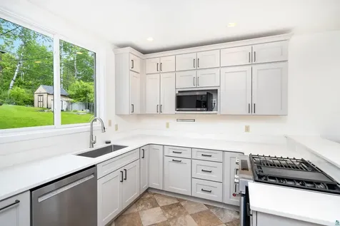 2701 E 2nd Street Duluth MN 55812