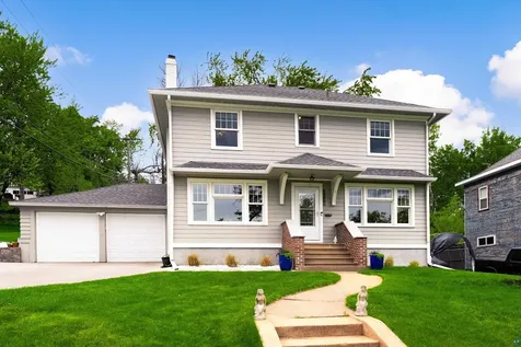 2701 E 2nd Street Duluth MN 55812