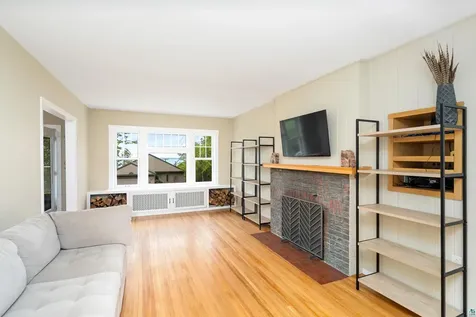 2701 E 2nd Street Duluth MN 55812