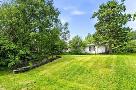 5325 Oakley Street Duluth MN 55804