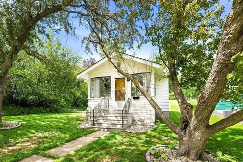 5325 Oakley Street Duluth MN 55804