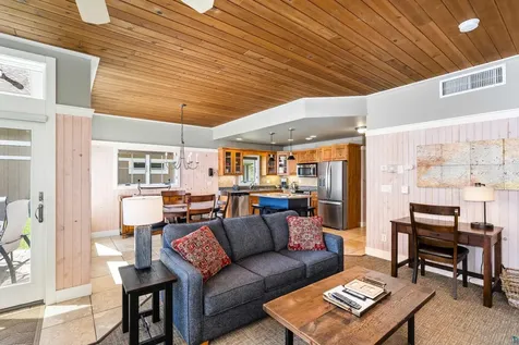 596 Larsmont Way Two Harbors MN 55616