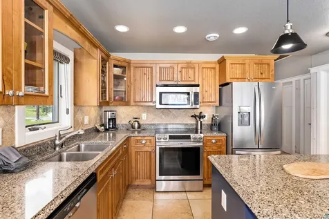 596 Larsmont Way Two Harbors MN 55616