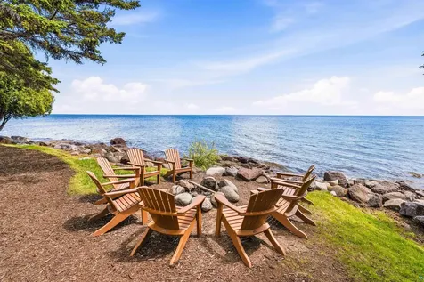 596 Larsmont Way Two Harbors MN 55616