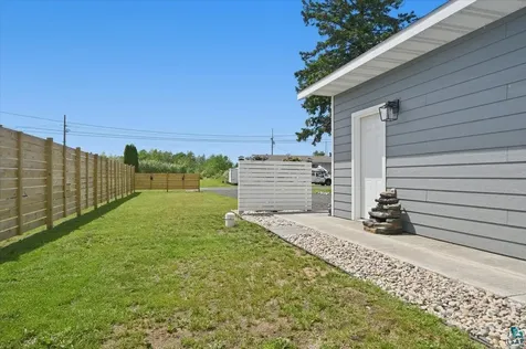 2213 Oakes Avenue Superior WI 54880