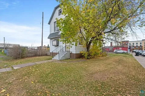 1028 Banks Avenue Superior WI 54880