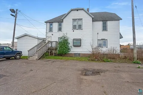 1028 Banks Avenue Superior WI 54880