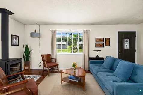 13 James Road Silver Bay MN 55614