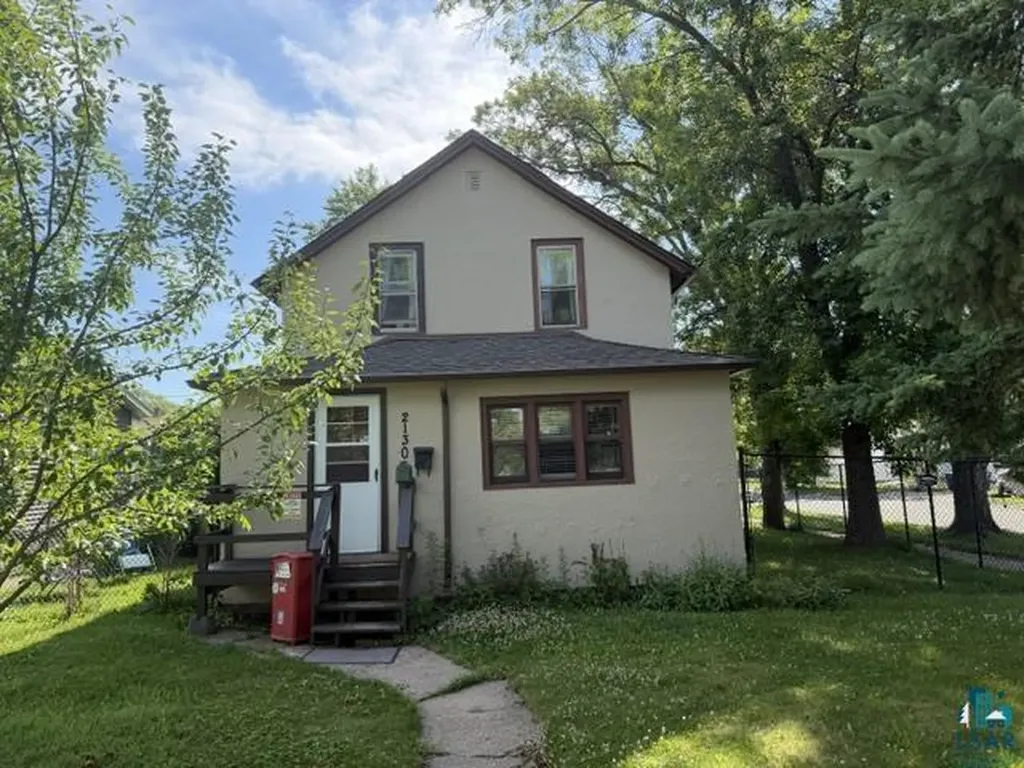 2130 E 11th Avenue Hibbing MN 55746-0000