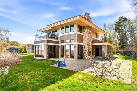 1759 Silver Cliff Lane Two Harbors MN 55616
