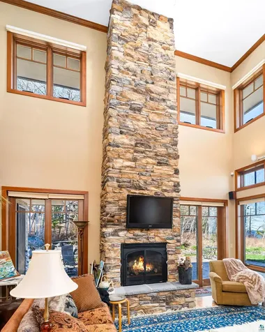 1759 Silver Cliff Lane Two Harbors MN 55616