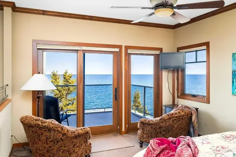 1759 Silver Cliff Lane Two Harbors MN 55616