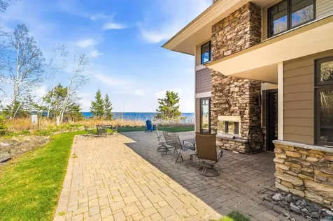 1759 Silver Cliff Lane Two Harbors MN 55616