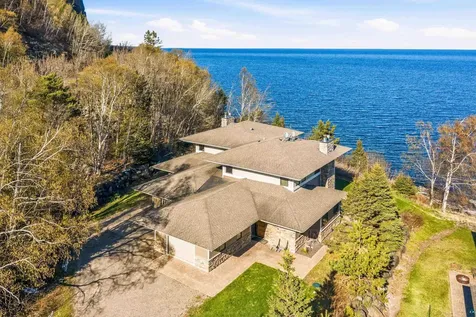 1759 Silver Cliff Lane Two Harbors MN 55616