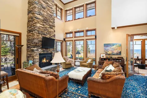 1759 Silver Cliff Lane Two Harbors MN 55616